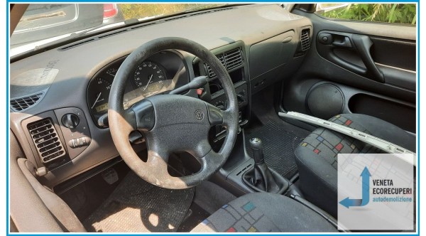 VOLKSWAGEN POLO 3a Serie  del 1999 parti usate e ricambi - Tipo Motore AEX