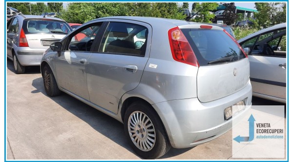 FIAT GRANDE PUNTO 4C del 2008 parti usate e ricambi - Tipo Motore 199A3000