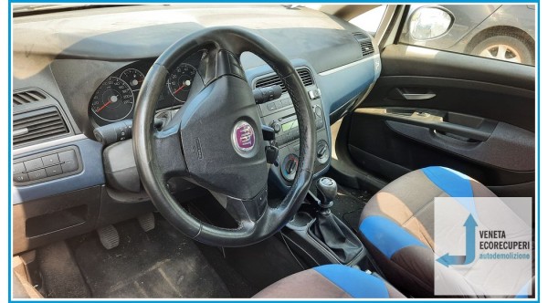 FIAT GRANDE PUNTO 4C del 2008 parti usate e ricambi - Tipo Motore 199A3000