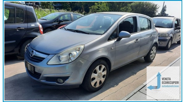 OPEL CORSA S07 del 2008 parti usate e ricambi - Tipo Motore Z13DTJ