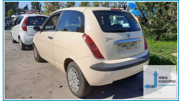 LANCIA YPSILON TE del 2005 parti usate e ricambi