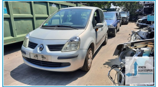 RENAULT MODUS 1a Serie  del 2005 parti usate e ricambi - Tipo Motore K9KJ7