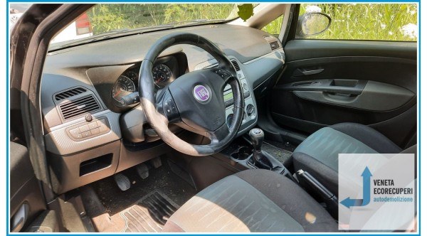 FIAT GRANDE PUNTO 4C del 2008 parti usate e ricambi - Tipo Motore 199A2000