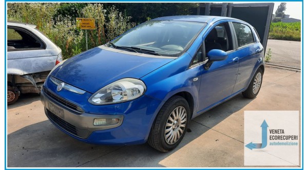 FIAT PUNTO EVO 3J del 2010 parti usate e ricambi - Tipo Motore 199A4000