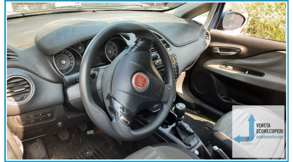 FIAT PUNTO EVO 3J del 2010 parti usate e ricambi - Tipo Motore 199A4000