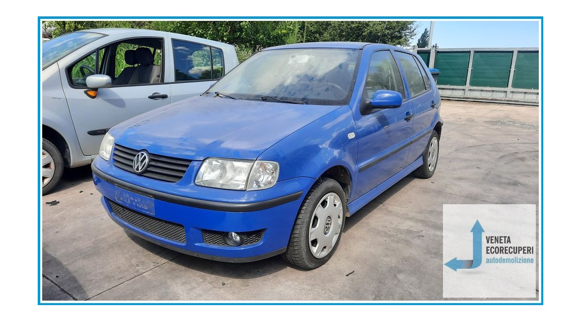 VOLKSWAGEN POLO 3a Serie  del 2000 parti usate e ricambi - Tipo Motore AKK