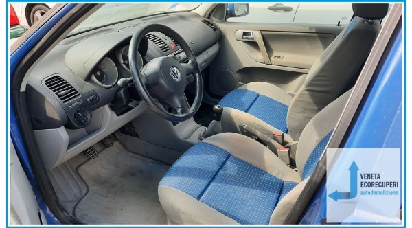 VOLKSWAGEN POLO 3a Serie  del 2000 parti usate e ricambi - Tipo Motore AKK