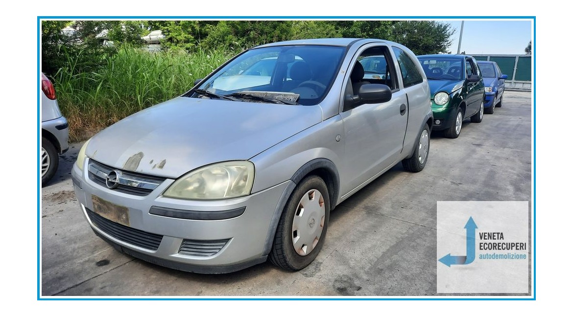 OPEL CORSA X01 del 2004 parti usate e ricambi - Tipo Motore Z12XE