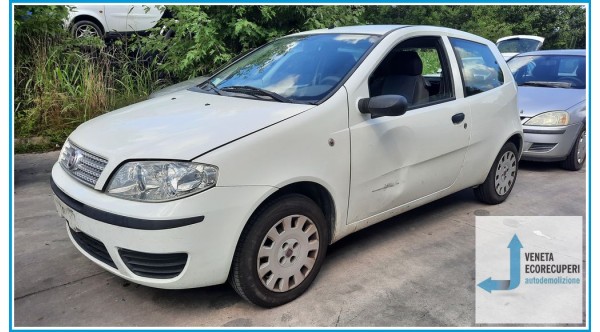 FIAT PUNTO CLASSIC 2U del 2009 parti usate e ricambi - Tipo Motore 188A4000