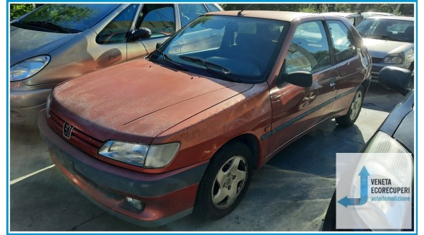 PEUGEOT 306  del 1995 parti usate e ricambi - Tipo Motore NFZ