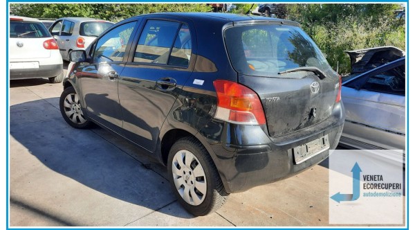 TOYOTA YARIS  del 2009 parti usate e ricambi - Tipo Motore 1NRFE