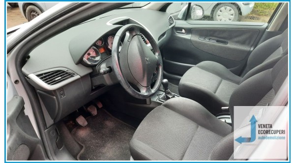 PEUGEOT 207  del 2008 parti usate e ricambi - Tipo Motore 8FS
