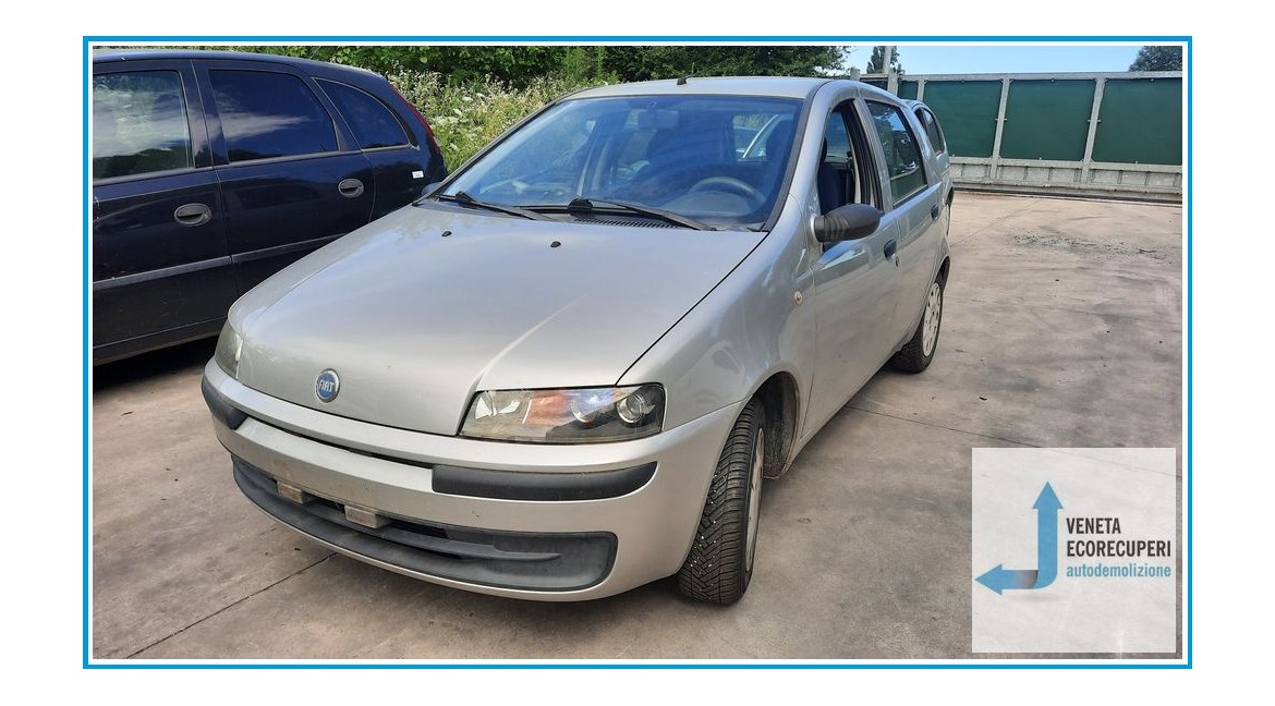 FIAT PUNTO 1N/1P del 2002 parti usate e ricambi - Tipo Motore 188A4000