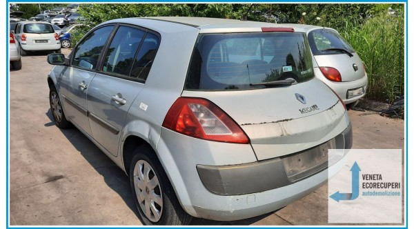 RENAULT MEGANE 2a Serie  del 2002 parti usate e ricambi - Tipo Motore K9KD7