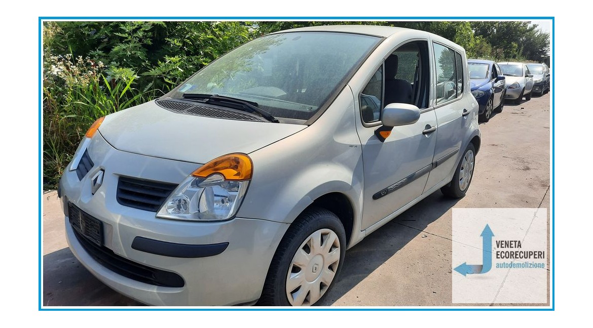 RENAULT MODUS 1a Serie  del 2005 parti usate e ricambi - Tipo Motore D4FD7