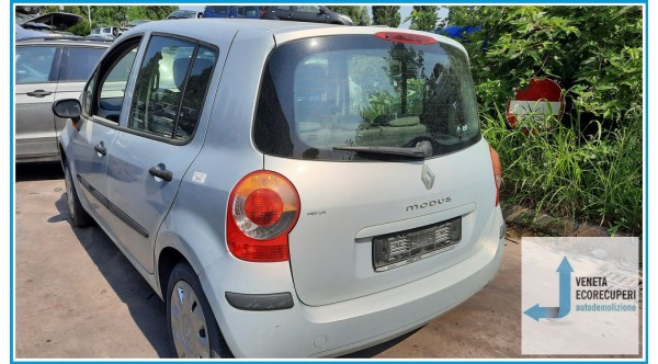 RENAULT MODUS 1a Serie  del 2005 parti usate e ricambi - Tipo Motore D4FD7