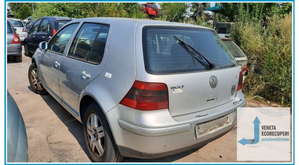 VOLKSWAGEN GOLF 1J del 2001 parti usate e ricambi - Tipo Motore AJM