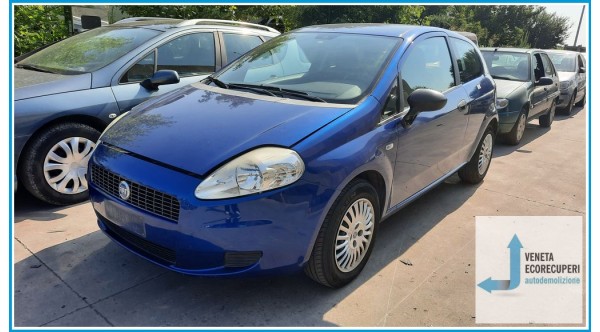 FIAT GRANDE PUNTO 2Y del 2006 parti usate e ricambi - Tipo Motore 199A4000