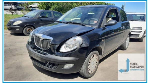 LANCIA YPSILON TE del 2006 parti usate e ricambi