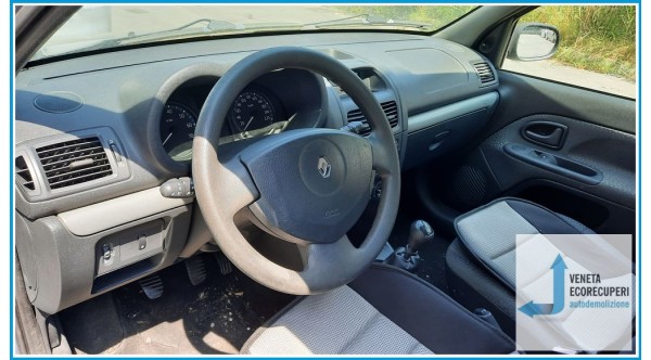 RENAULT CLIO 2a Serie  del 2008 parti usate e ricambi - Tipo Motore D7FH7