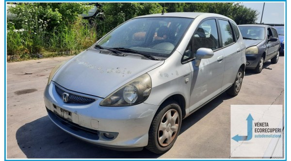 HONDA JAZZ 1a Serie  del 2005 parti usate e ricambi - Tipo Motore L12A1