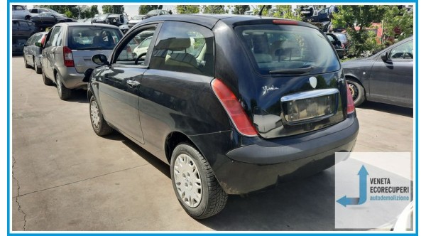 LANCIA YPSILON TE del 2006 parti usate e ricambi