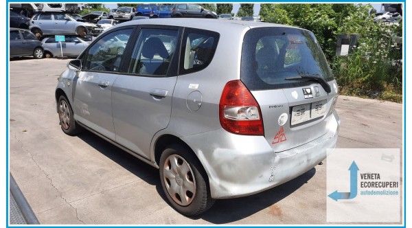 HONDA JAZZ 1a Serie  del 2005 parti usate e ricambi - Tipo Motore L12A1