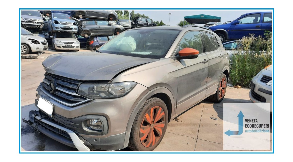VOLKSWAGEN T-CROSS  del 2019 parti usate e ricambi - Tipo Motore DKL