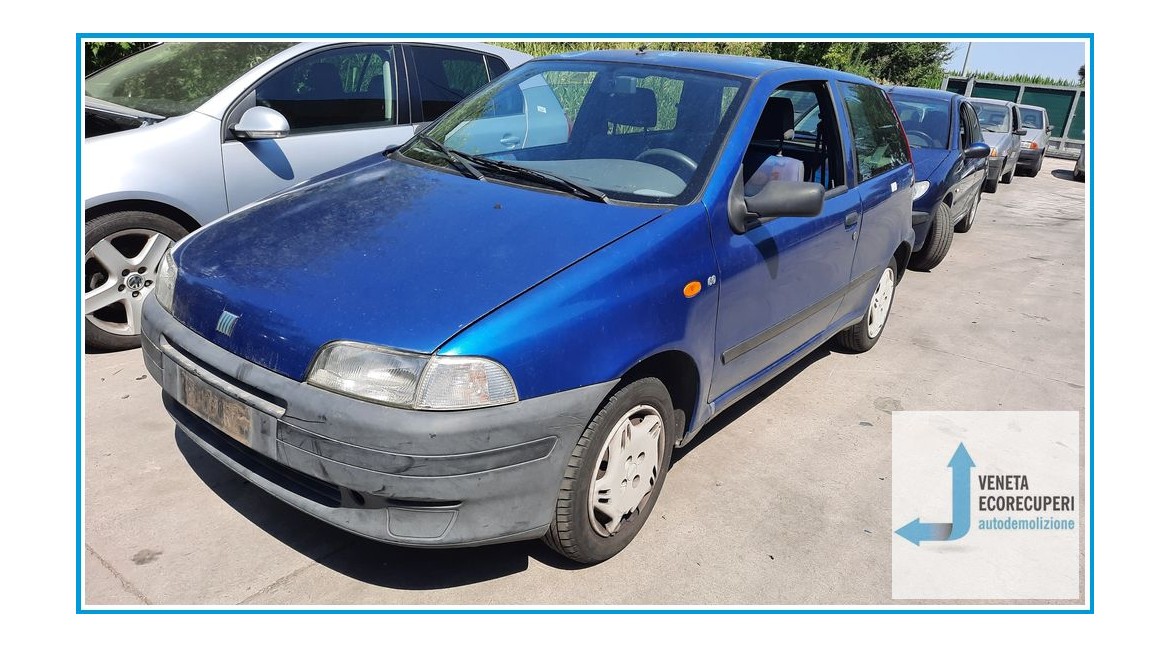FIAT PUNTO 1a Serie  del 1999 parti usate e ricambi - Tipo Motore 176B4000