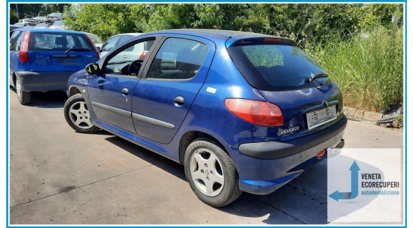 PEUGEOT 206  del 2001 parti usate e ricambi - Tipo Motore HFX
