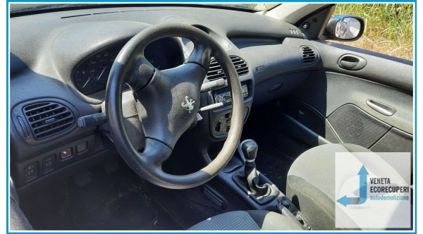 PEUGEOT 206  del 2001 parti usate e ricambi - Tipo Motore HFX