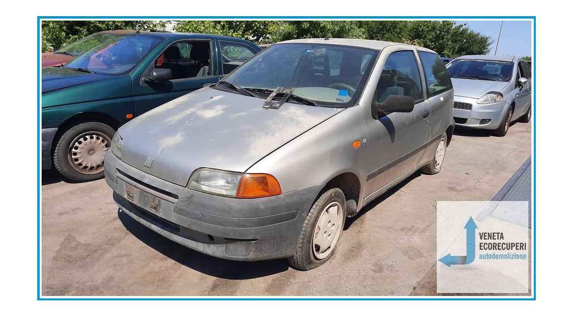 FIAT PUNTO 1a Serie  del 1998 parti usate e ricambi - Tipo Motore 176B4000