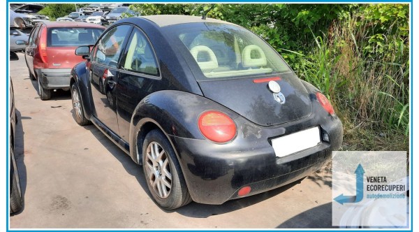 VOLKSWAGEN NEW BEETLE 1C del 2000 parti usate e ricambi - Tipo Motore ALH