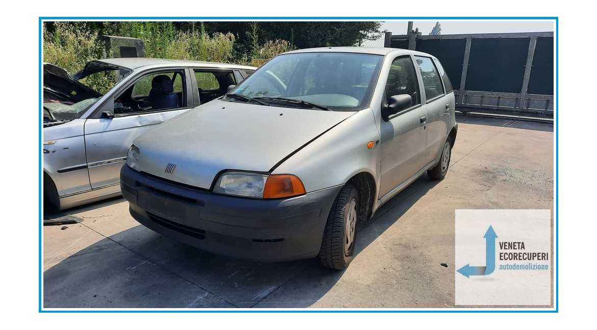 FIAT PUNTO 1a Serie  del 1994 parti usate e ricambi - Tipo Motore 176A7000