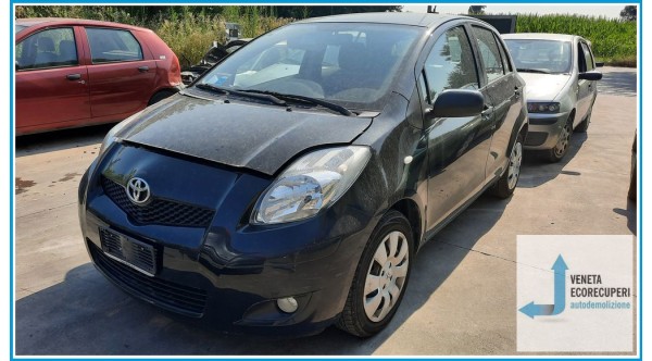 TOYOTA YARIS  del 2010 parti usate e ricambi - Tipo Motore 1KRFE