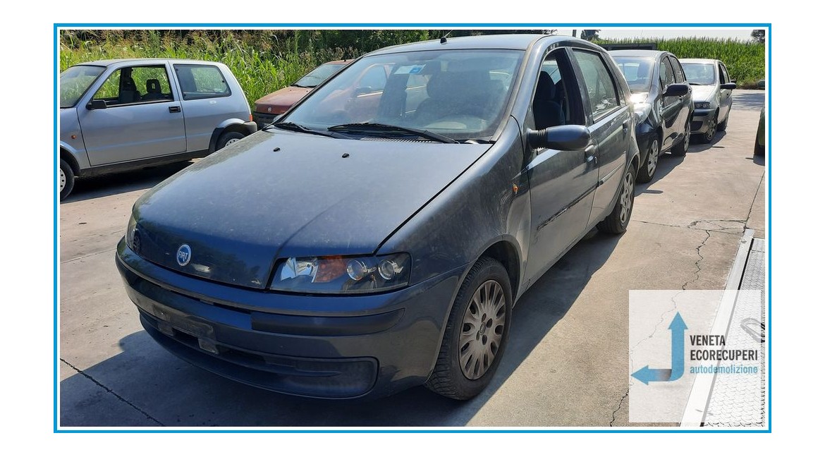 FIAT PUNTO 1N/1P del 2000 parti usate e ricambi - Tipo Motore 188A5000