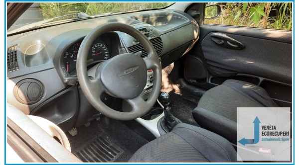 FIAT PUNTO 1N/1P del 2001 parti usate e ricambi - Tipo Motore 188A4000