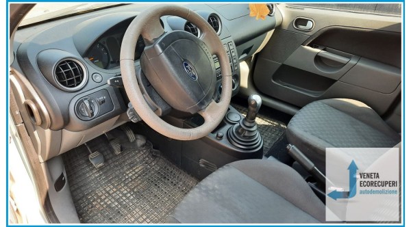 FORD FIESTA CBK del 2003 parti usate e ricambi - Tipo Motore FUJA