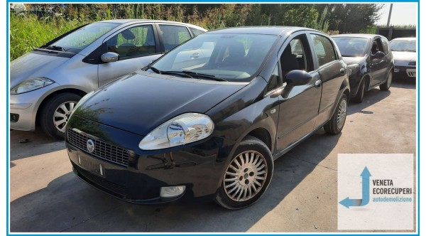 FIAT GRANDE PUNTO 2Y del 2005 parti usate e ricambi - Tipo Motore 350A1000