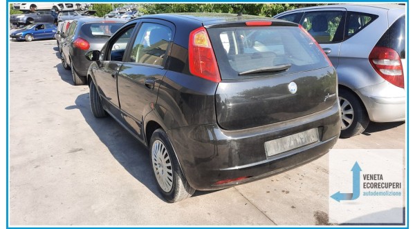 FIAT GRANDE PUNTO 2Y del 2005 parti usate e ricambi - Tipo Motore 350A1000