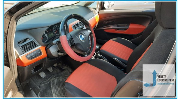 FIAT GRANDE PUNTO 2Y del 2005 parti usate e ricambi - Tipo Motore 350A1000