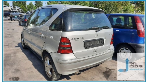MERCEDES-BENZ Classe A W168 del 2001 parti usate e ricambi - Tipo Motore 668942