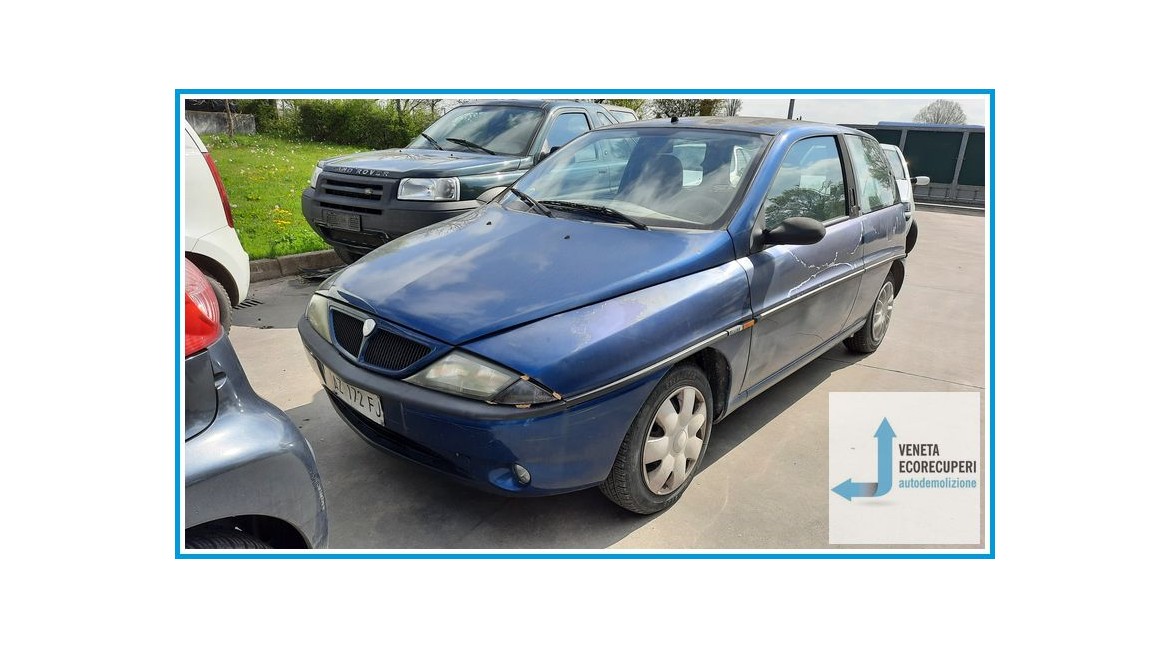 LANCIA Y  del 1998 parti usate e ricambi