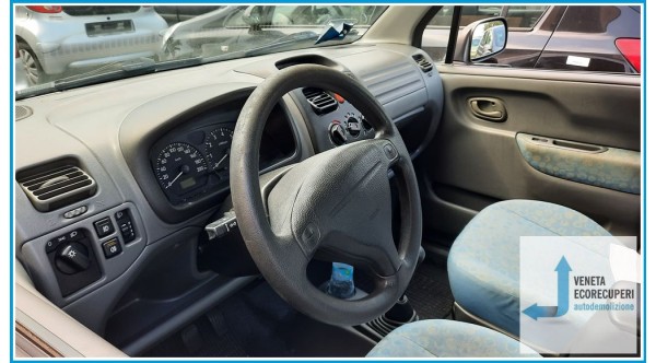 SUZUKI WAGON R+  del 2002 parti usate e ricambi - Tipo Motore G13BB