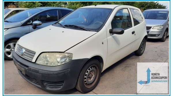 FIAT PUNTO VAN 2U del 2007 parti usate e ricambi - Tipo Motore 188A9000