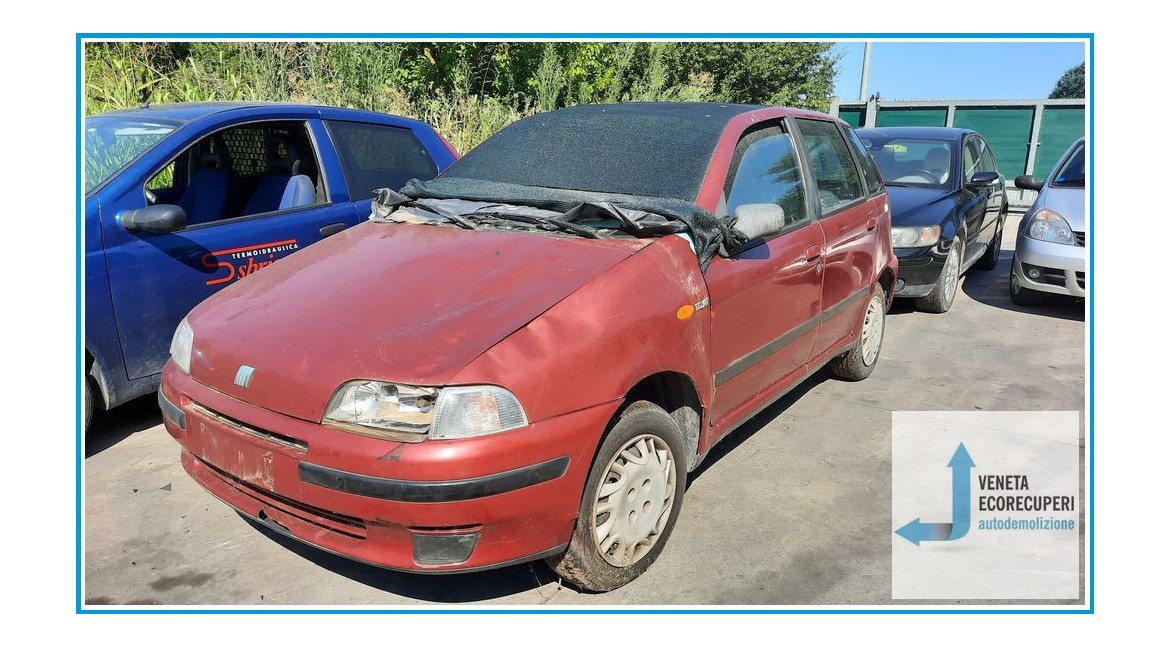 FIAT PUNTO 1a Serie  del 1997 parti usate e ricambi - Tipo Motore 176A3000