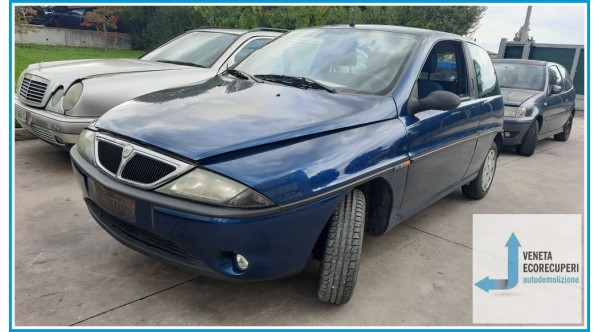 LANCIA Y  del 1997 parti usate e ricambi