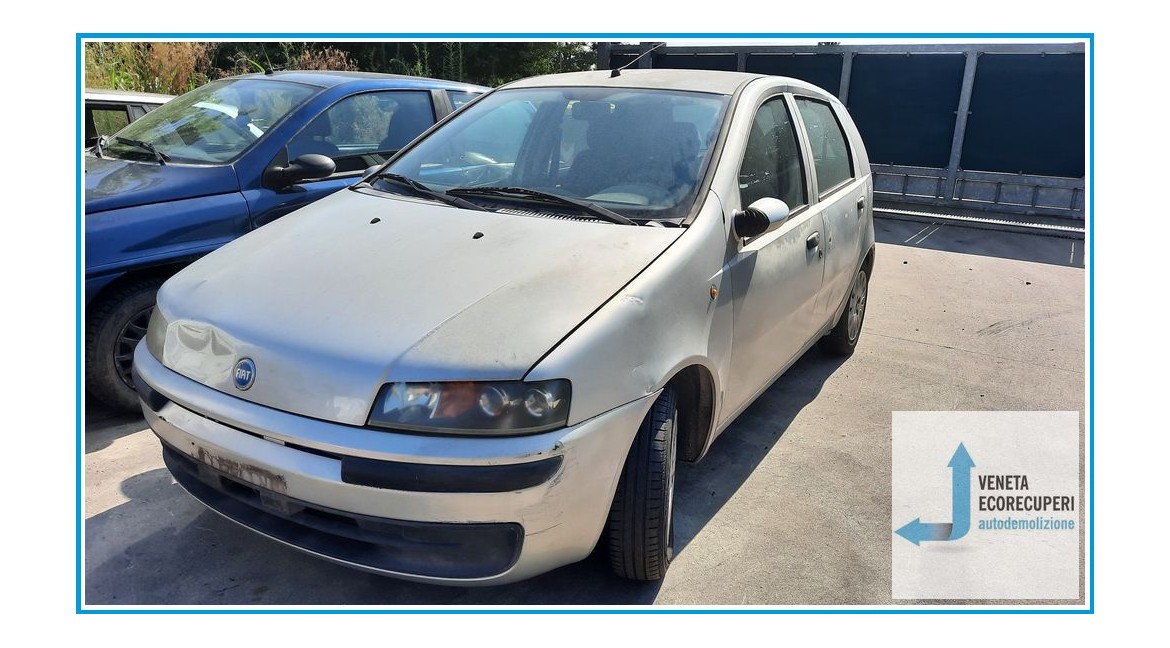 FIAT PUNTO 1N/1P del 2001 parti usate e ricambi - Tipo Motore 188A5000