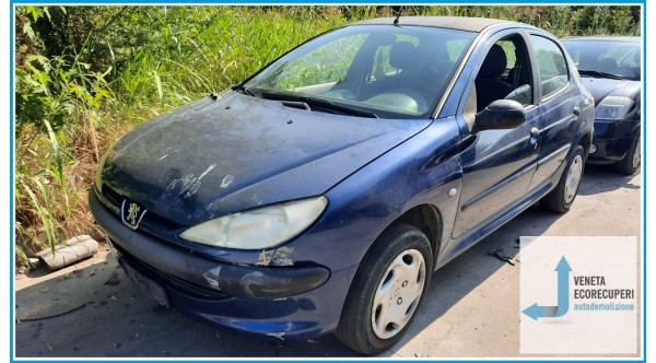 PEUGEOT 206  del 2002 parti usate e ricambi - Tipo Motore HFX