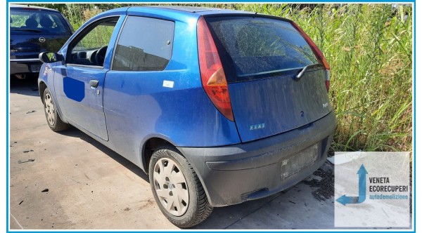 FIAT PUNTO VAN 2U del 2002 parti usate e ricambi - Tipo Motore 188A3000